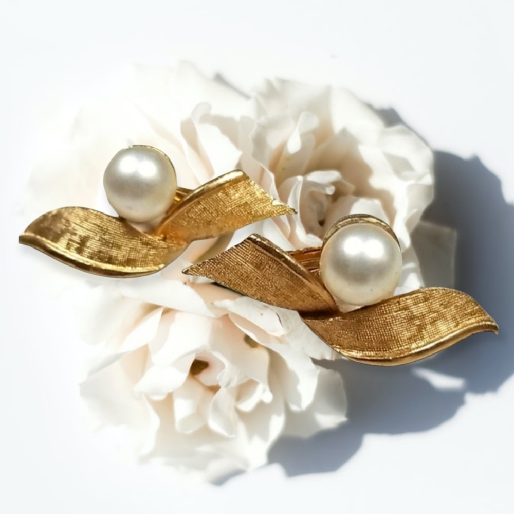 Vintage CORO Faux Pearl Brushed Gold Tone Clip Earrings